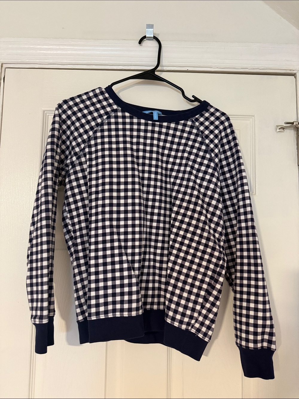 Draper James - EUC- Navy & White Gingham Pullover Sweatshirt